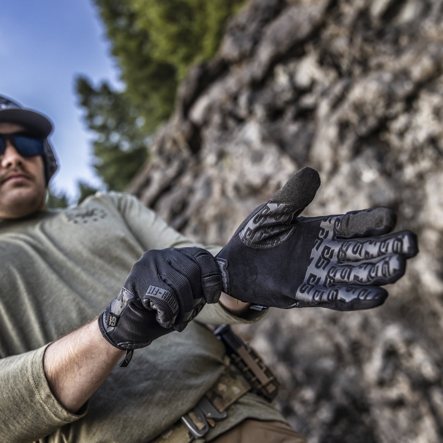 The Impulse 2.0 Glove €“ High-Dexterity Tactical Glove by GloveStation