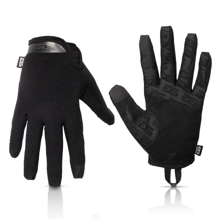 The Impulse Versa – Glove Station