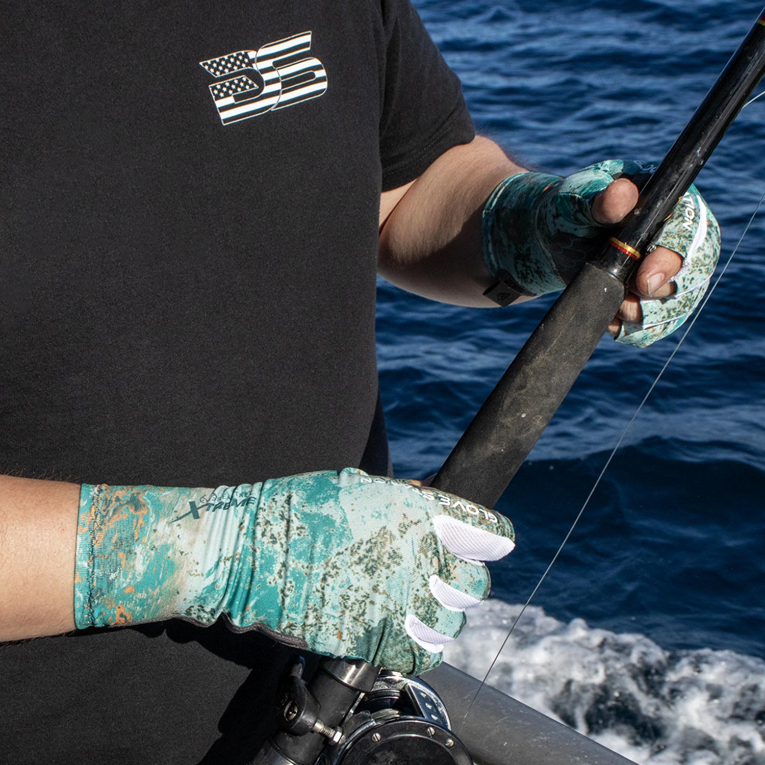 The Angler (Long Cuff) Fishing Gloves